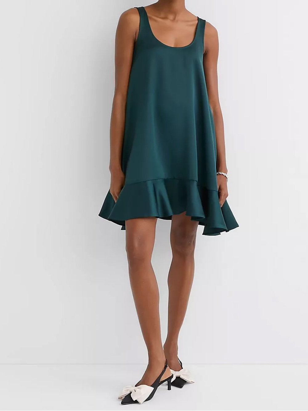 NWT 🌲 LOFT emerald green Satin Ruffle Hem Shift Dress Size 8